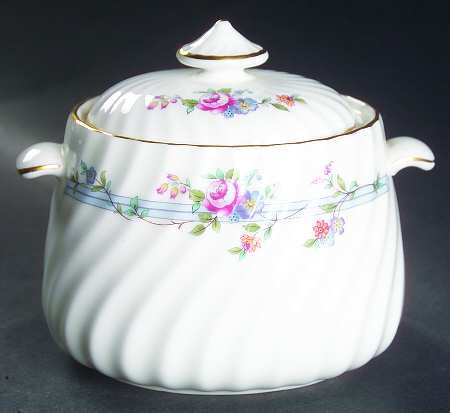 Chartwell Sugar Bowl & Lid