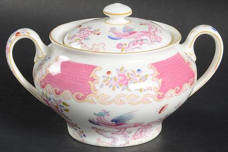 Cockatrice Pink (Smooth, Wreath Backstamp) Sugar Bowl & Lid