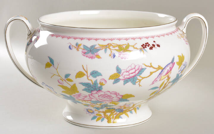 Cuckoo (Smooth, White, Wreath Bkstp) Tureen No Lid