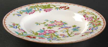 Cuckoo (Smooth, White, Wreath Bkstp) Large Rim Soup Bowl