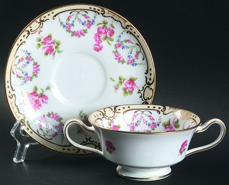 G7261 Footed Bouillon Cup & Saucer
