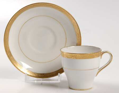 H1886 Flat Demitasse Cup & Saucer Set