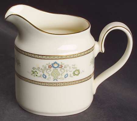 Henley Creamer