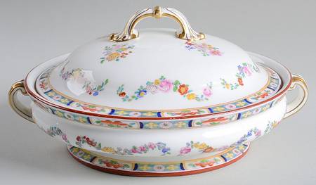Minton Rose (Older, Smooth) Round Covered Vegetable