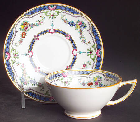 Ripon Blue Footed Cup & Saucer Set