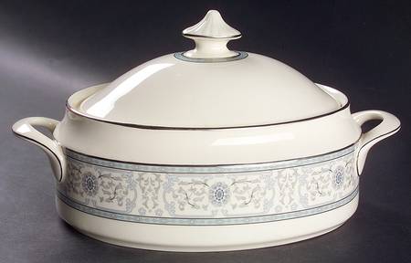 Sharnwood Oval Covered Vegetable