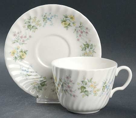 Spring Valley Oversized Cup & Saucer Set