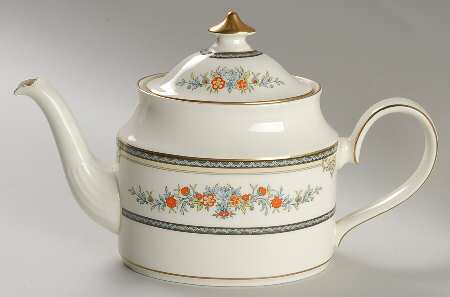Stanwood (Gold Trim) Teapot & Lid