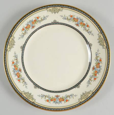 Stanwood (Gold Trim) Luncheon Plate