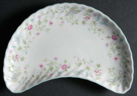 Summer Days Crescent Salad Plate