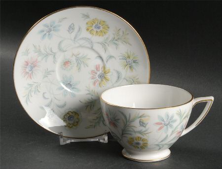 Vanessa Footed Cup & Saucer Set