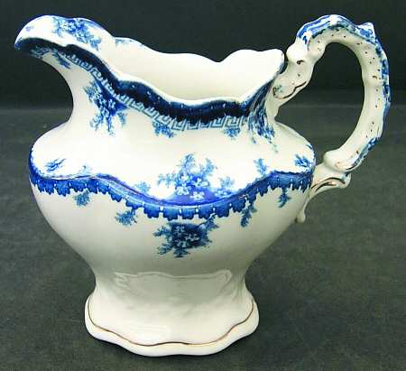 Hamilton Blue 16 Oz Pitcher