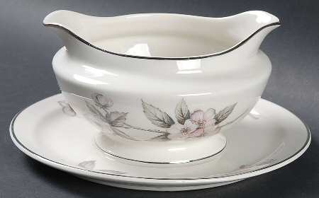 Spring Glory (Platinum) Gravy Boat with Attached Underplate