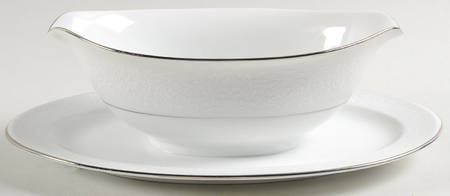 Plymouth Gravy Boat with Attached Underplate