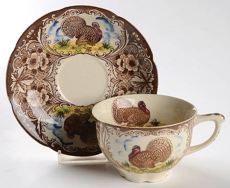 MAR4 Flat Cup & Saucer Set