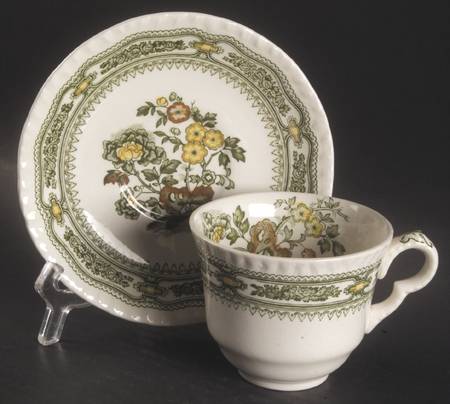Manchu Green Multicolor Flat Cup & Saucer Set