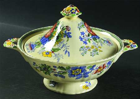 Strathmore Blue Multicolor Round Covered Vegetable