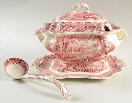 Vista Pink (No Trim) Small Bedford Tureen W/Ladle & Underplate