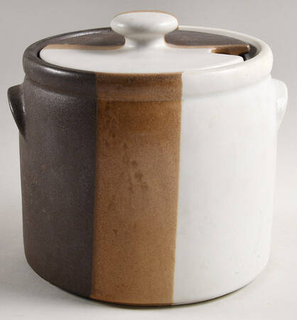 Sandstone Bean Pot & Lid
