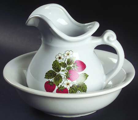 Strawberry Country 40 Oz Pitcher and Bowl Set