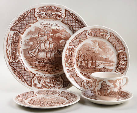 Fair Winds Brown 5 Piece Place Setting
