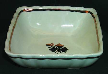 Tea Leaf 5" Nappy