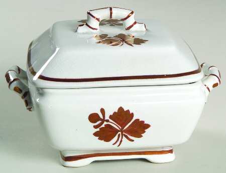 Tea Leaf Square Covered Butter with Strainer