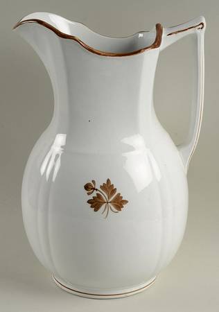 Tea Leaf Large Pitcher