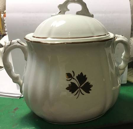 Tea Leaf Sugar Bowl & Lid