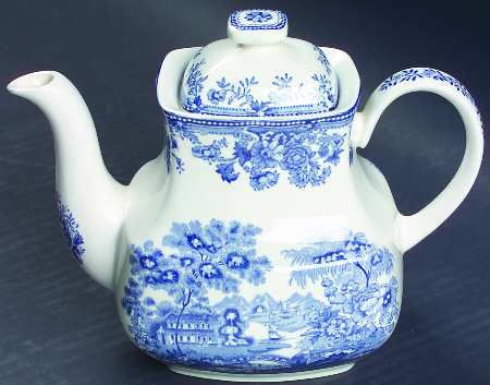 Tonquin Blue Teapot & Lid