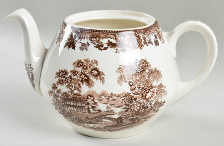 Tonquin Brown Teapot No Lid