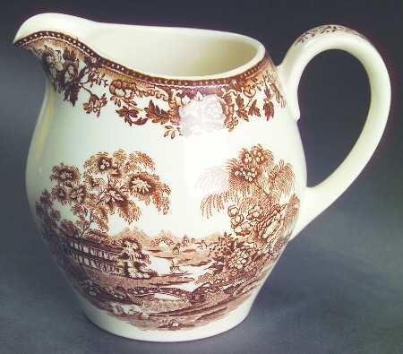 Tonquin Brown 16 Oz Pitcher