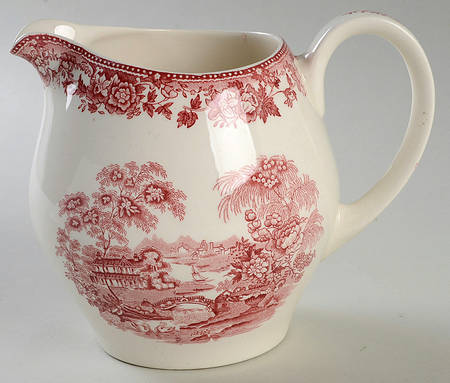 Tonquin Pink 32 Oz Pitcher