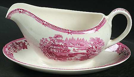 Tonquin Pink Gravy Boat with Attached Underplate