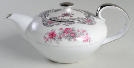Corsage Teapot & Lid