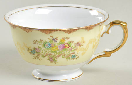 Dalton Footed Cup