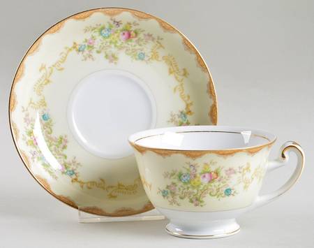 Dalton Footed Cup & Saucer Set