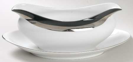 Duchess Gravy Boat with Attached Underplate by Meito