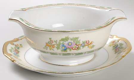Grafton Gravy Boat with Attached Underplate