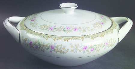 Kenwood Round Covered Vegetable