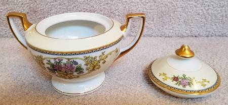 MEI182 Sugar Bowl & Lid