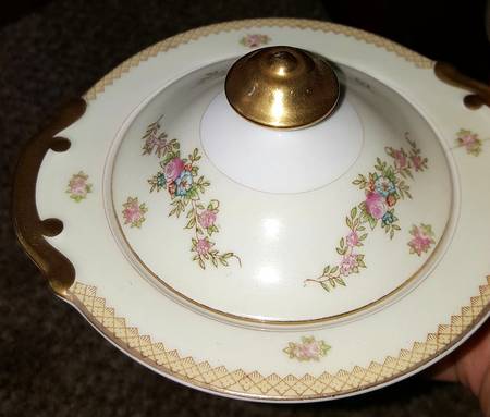 MEI64 Sugar Bowl & Lid