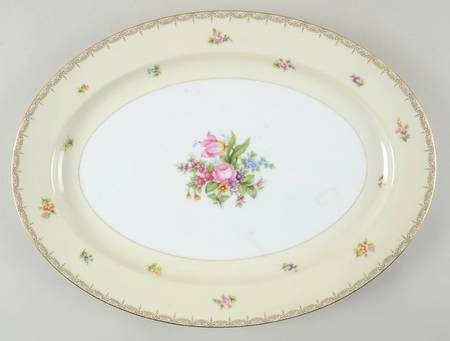 V2070 16" Oval Serving Platter