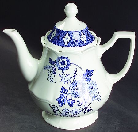 Cathay Teapot & Lid by J & G Meakin