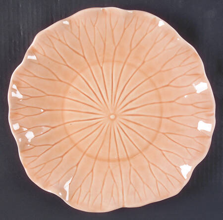 Lotus Peach Apricot by Metlox - Poppytrail - Vernon