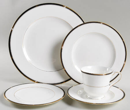 Academy 40  Piece Estate Set