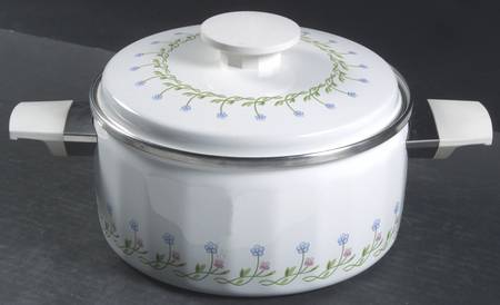 Bali Hai 2.5 Quart Metal Round Covered Casserole