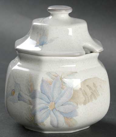 Bellemeade Sugar Bowl & Lid