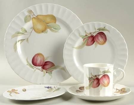Belle Terre 40 Piece Estate Set
