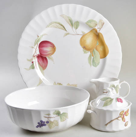 Belle Terre 5 Piece Hostess Set